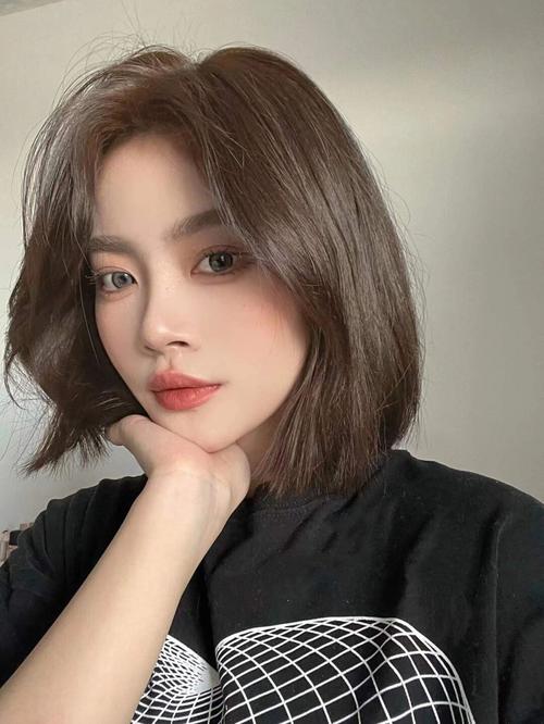 风凉头发型图片女士_夏天清爽发型，凉快又好看！