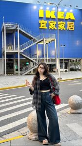 165大腿粗的女生穿衣打扮_避开长裙紧身衣，高腰裤A字裙显腿长！