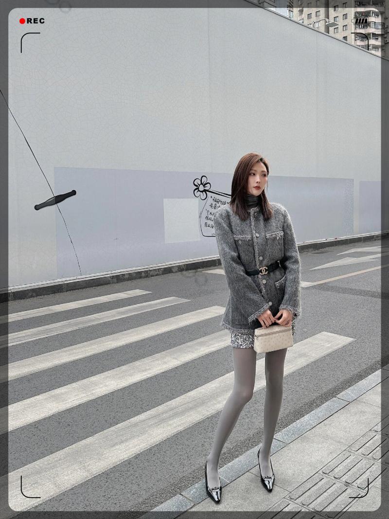 灰色裤袜搭配什么衣服_灰色裤袜百搭，配啥上衣都好看！