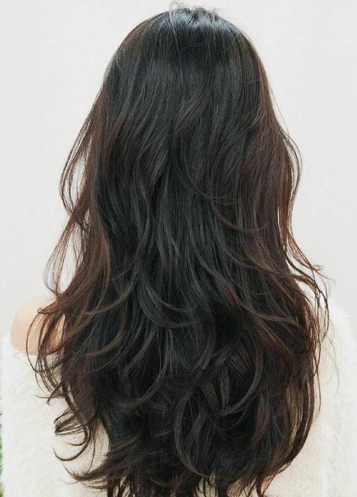 层次烫发发型图片女_自然浪漫,多风格适配 层次烫发发型图片女_自然浪漫,多风格适配