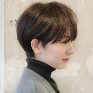 各种短发发型图片_利落自信,轻松打造青春造型