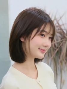 长脸最忌三种发型_长脸女生发型避坑指南