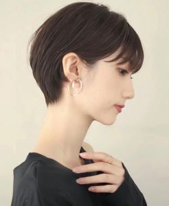 风凉头发型图片女士_夏天清爽发型，凉快又好看！