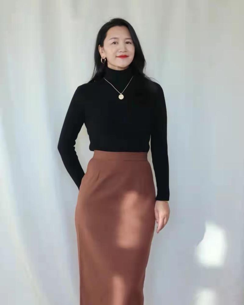 妈妈装包臀裙子图片_包臀裙展自信,打破标签活出真我 妈妈装包臀裙子图片_包臀裙展自信,打破标签活出真我