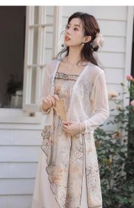 中国风吊带裙配什么上衣_新中式吊带裙，穿出东方韵味与自信