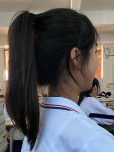 校园女学生高马尾辫的扎法图片_高马尾辫新花样,青春减龄必备!