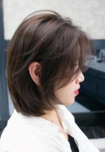 齐肩锁骨发型图片_锁骨发时尚百搭，纹理烫显性感，适合各种脸型！