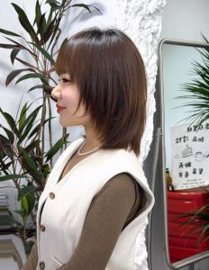 圆圆脸适合什么发型_显脸小蓬松气质高