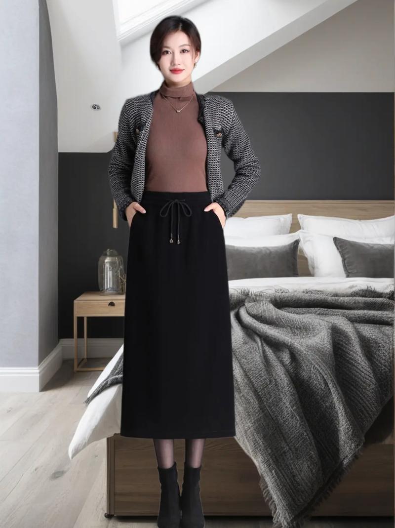 秋冬包臀裙配什么鞋子_秋冬包臀裙配过膝靴，显腿长又显瘦